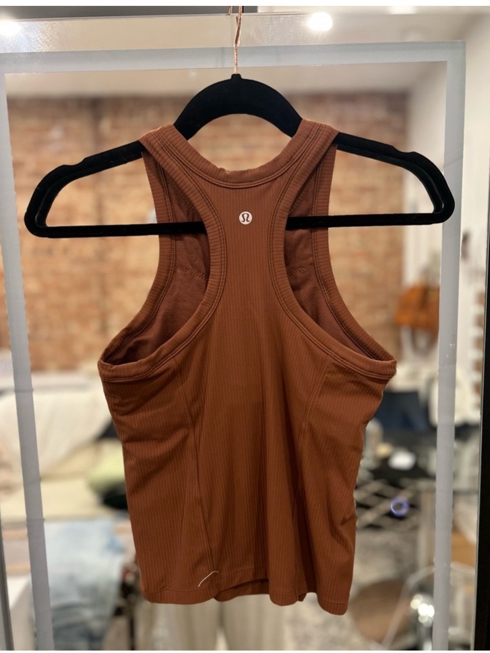 Lululemon Women’s Rust Ribbed Tank - Picture 2 of 2